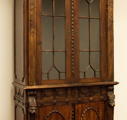 Four Lions Bookcase (III) 