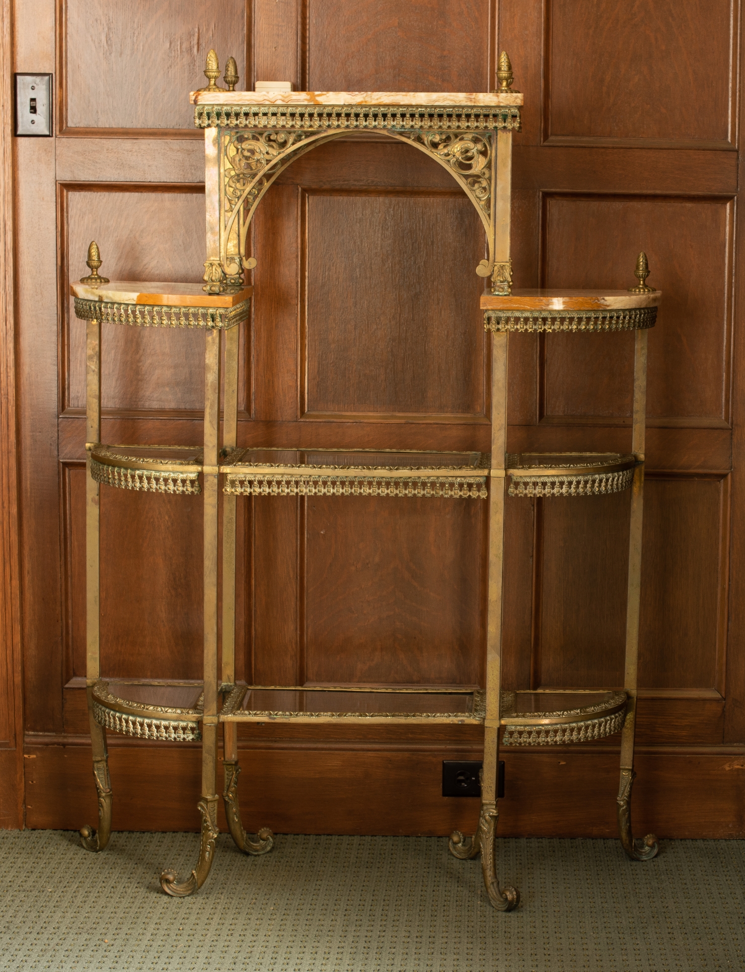 Etagere