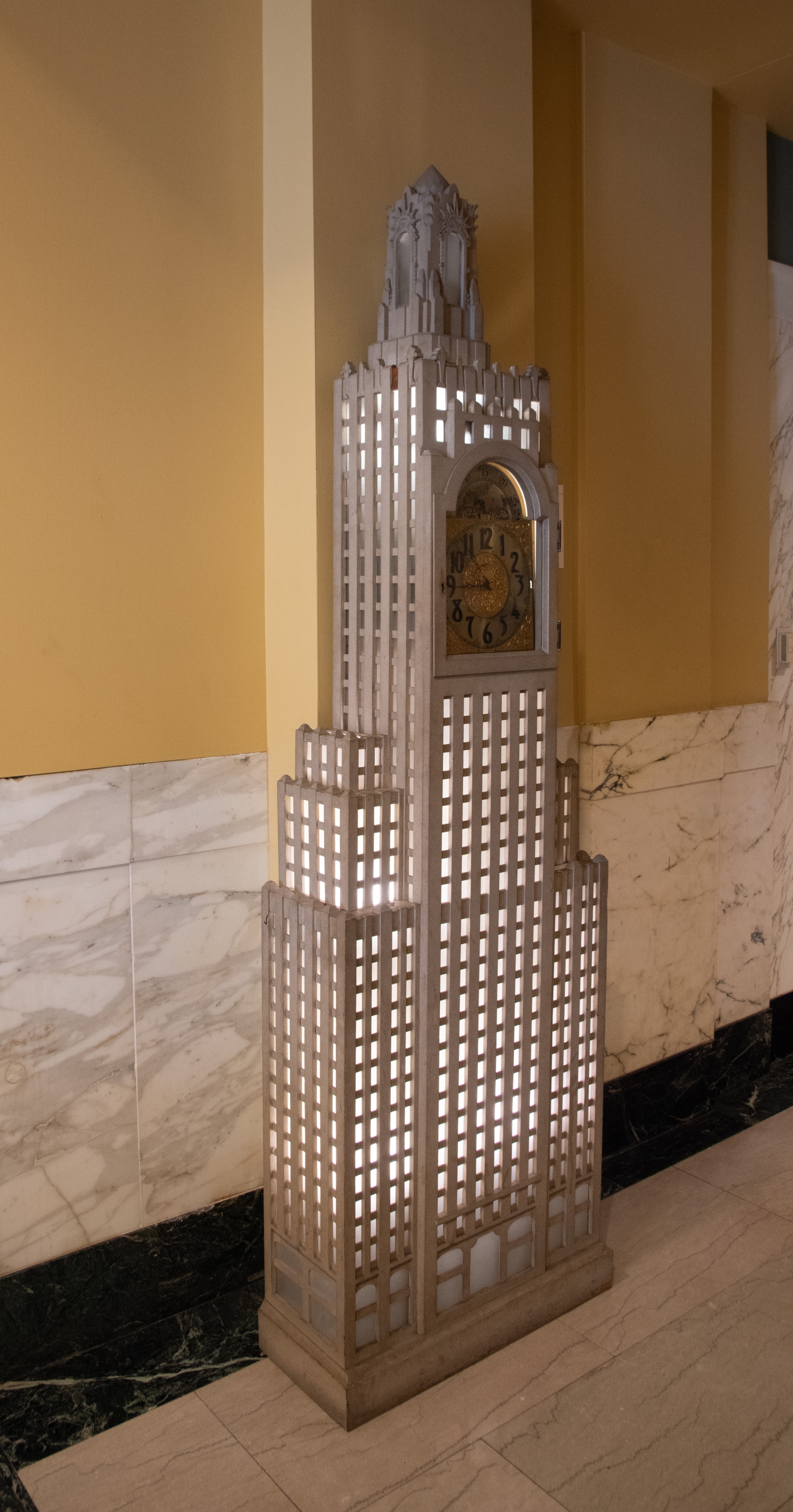 Power & Light Clock, alternate view