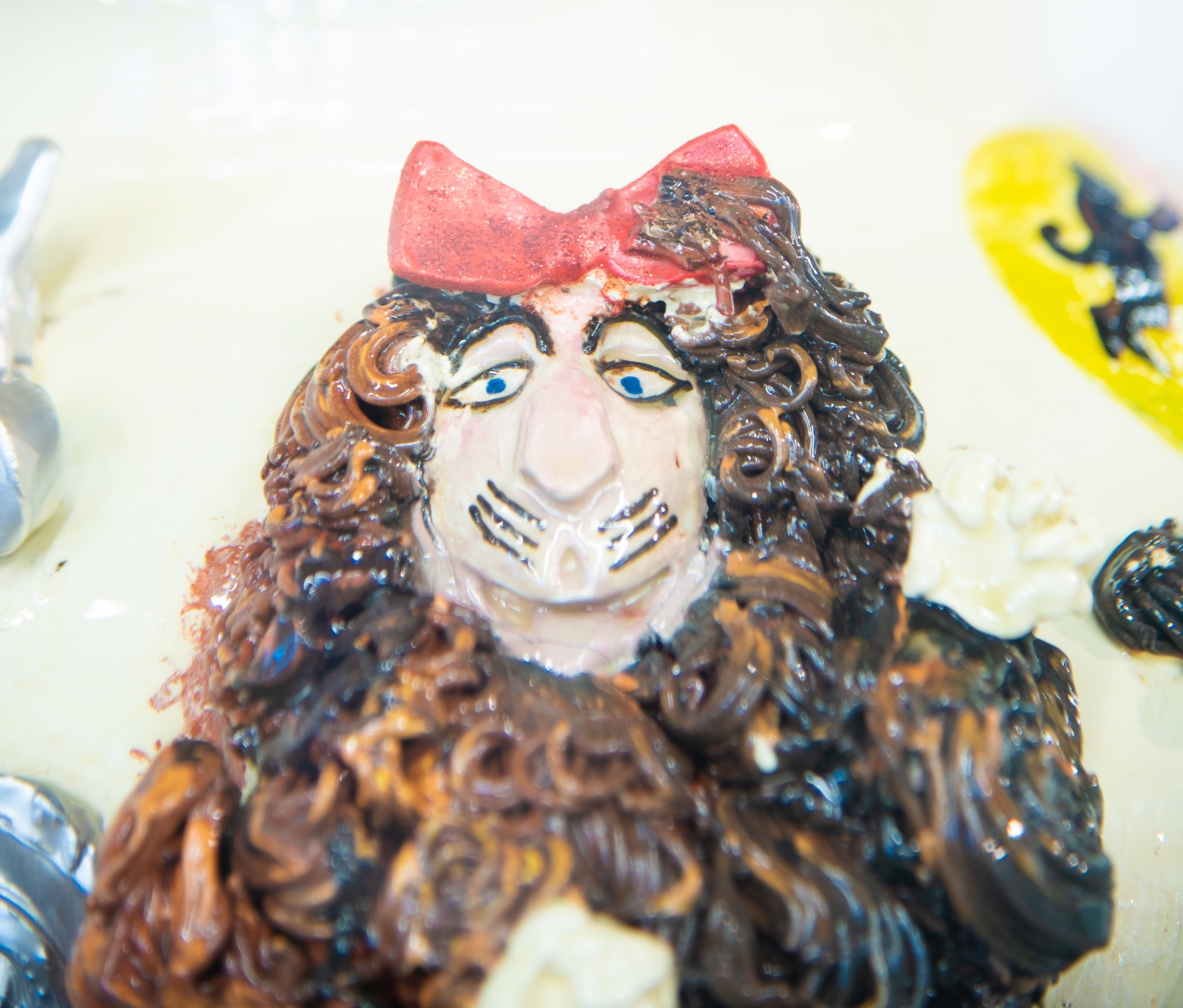 Wizard of Oz Jar, Lion Detail